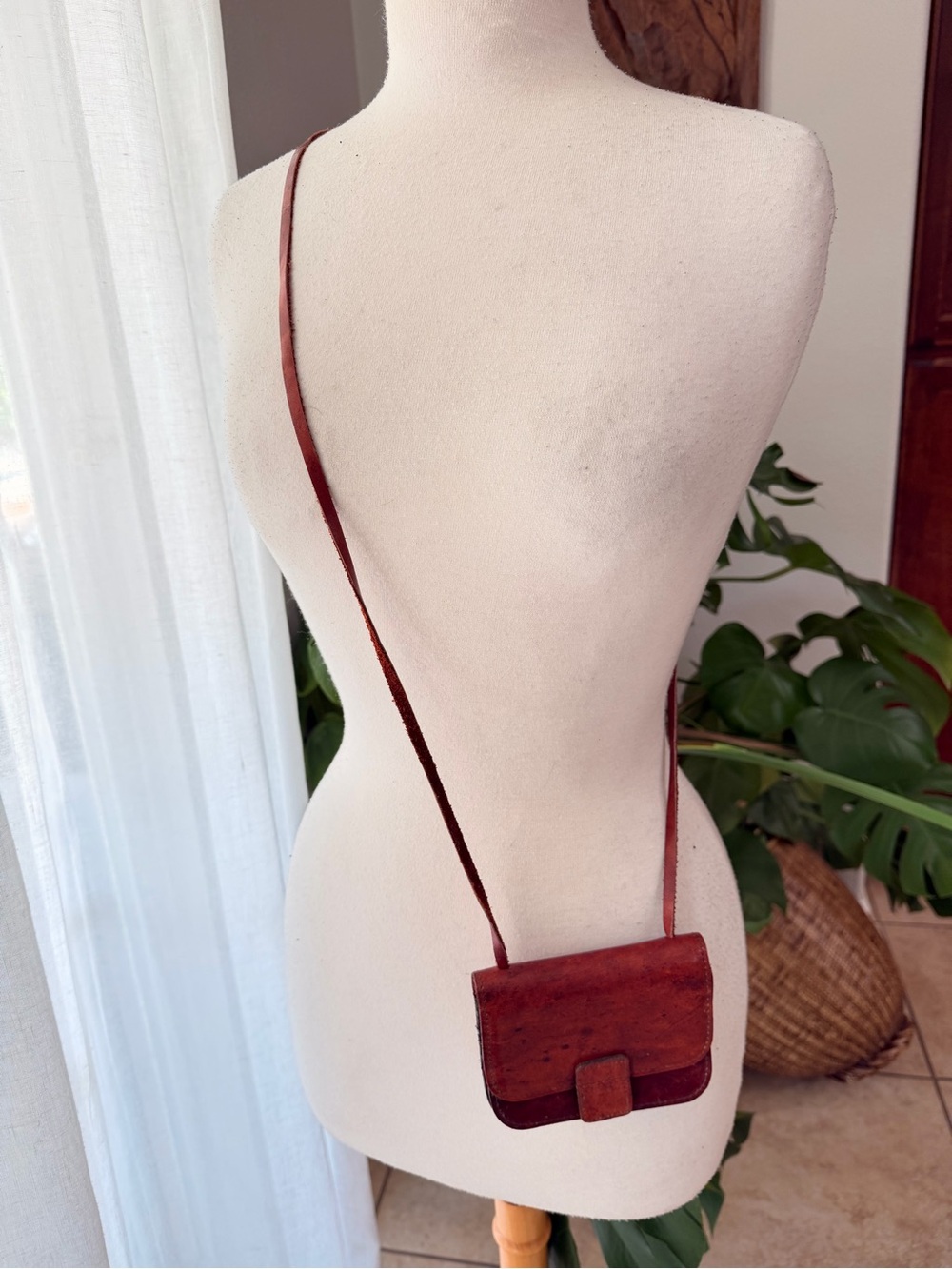 Vintage Sandalwood Cowhide Brasil Mini Crossbody Bag